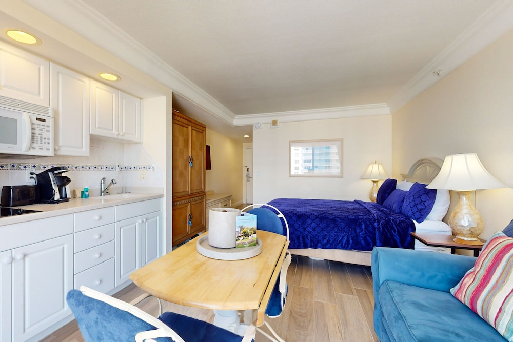 Daytona Beach Resort 1114