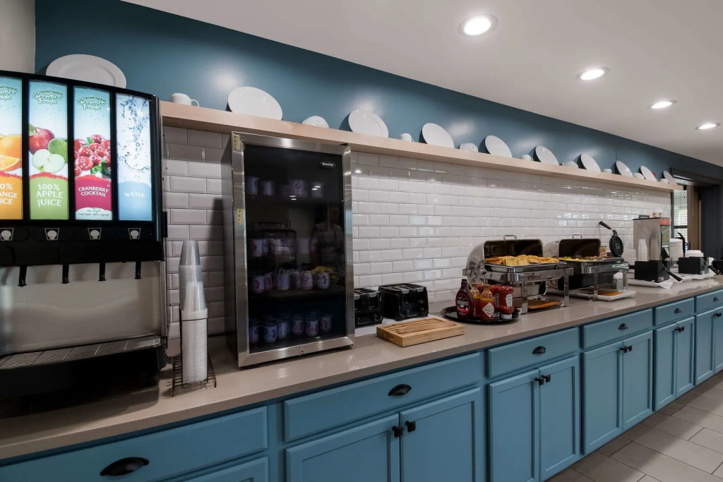 Country Inn & Suites by Radisson, Harrisburg Northeast - Hershey