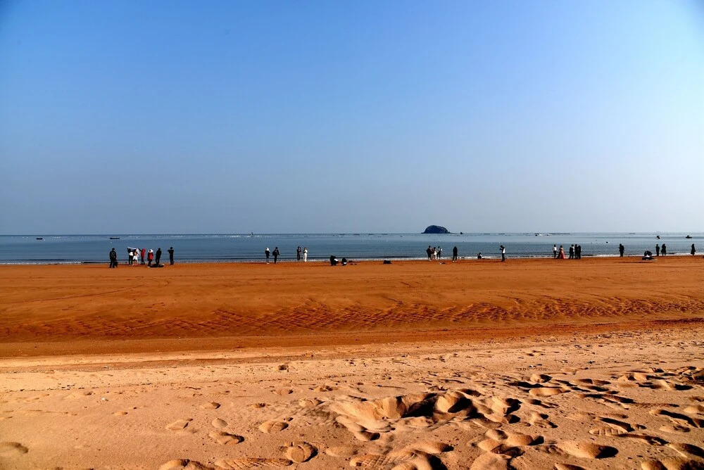Qingdao Oceanside Hotel & Resort