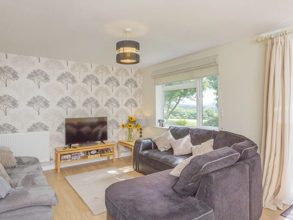 Dartmoor Valley Lodge