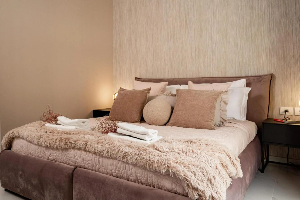 Designed 2BR with 2 bathroom, Terrace and Parking