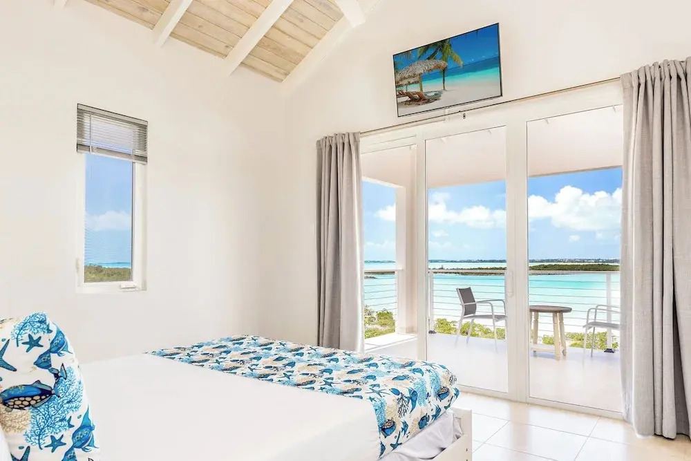 Waterfront Sunset Views , Cooper Jack Bay Villas