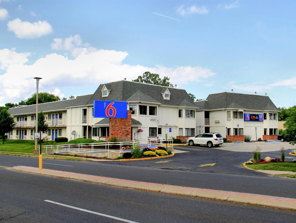 Motel 6-Enfield, CT - Hartford