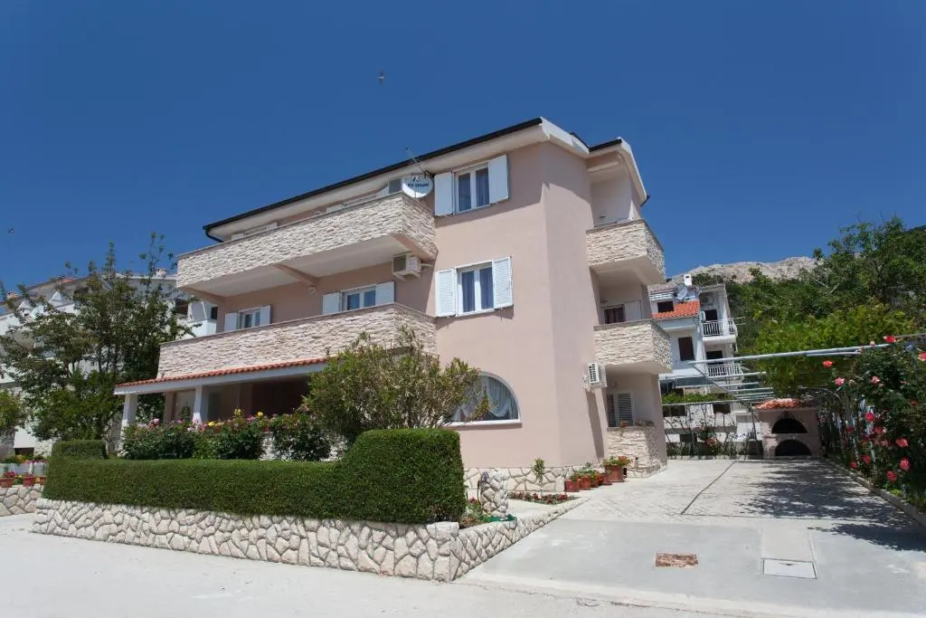 Apartments Hrgovcic