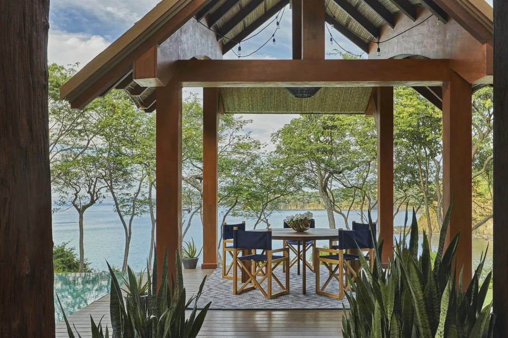 Отель Four Seasons Resort Costa Rica at Peninsula Papagayo