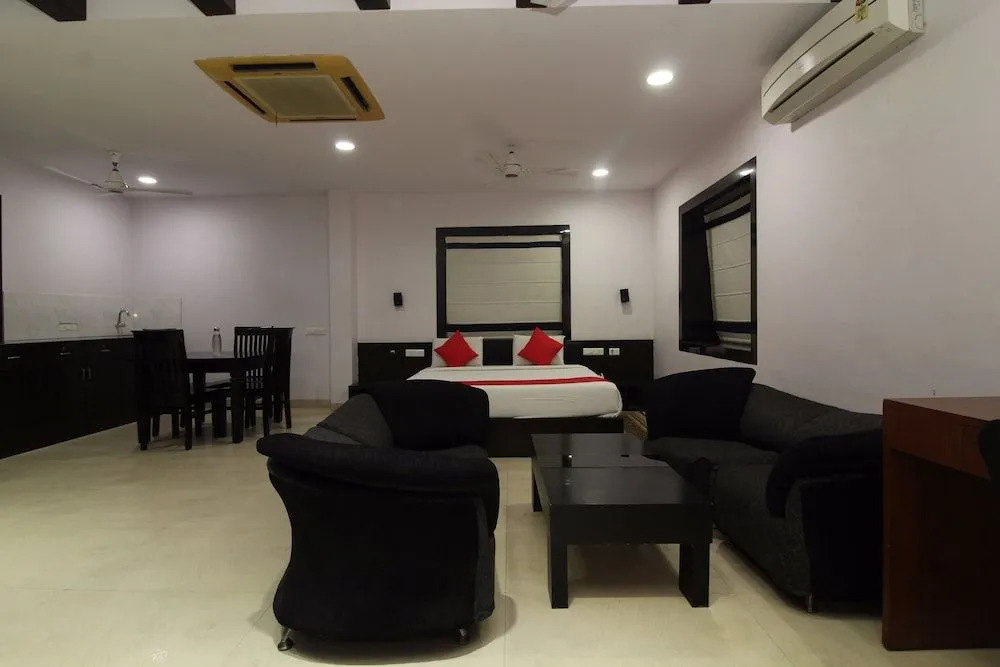 OYO 14501 Hotel Hill View Guest House Begumpet