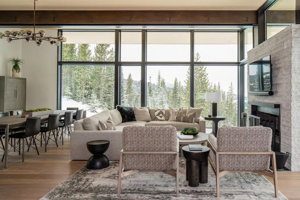 5 Thistle Way 4 Bedroom Home by Moonlight Basin Lodging