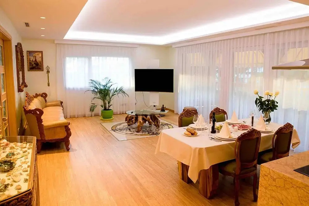 Villa Fenals Moderna