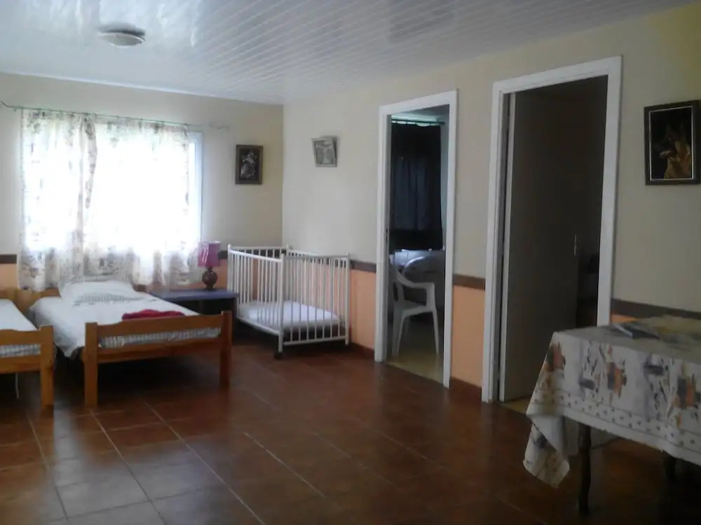 Gîte Domaine de la Ferme dErambere lot 67 route de la Nondoue