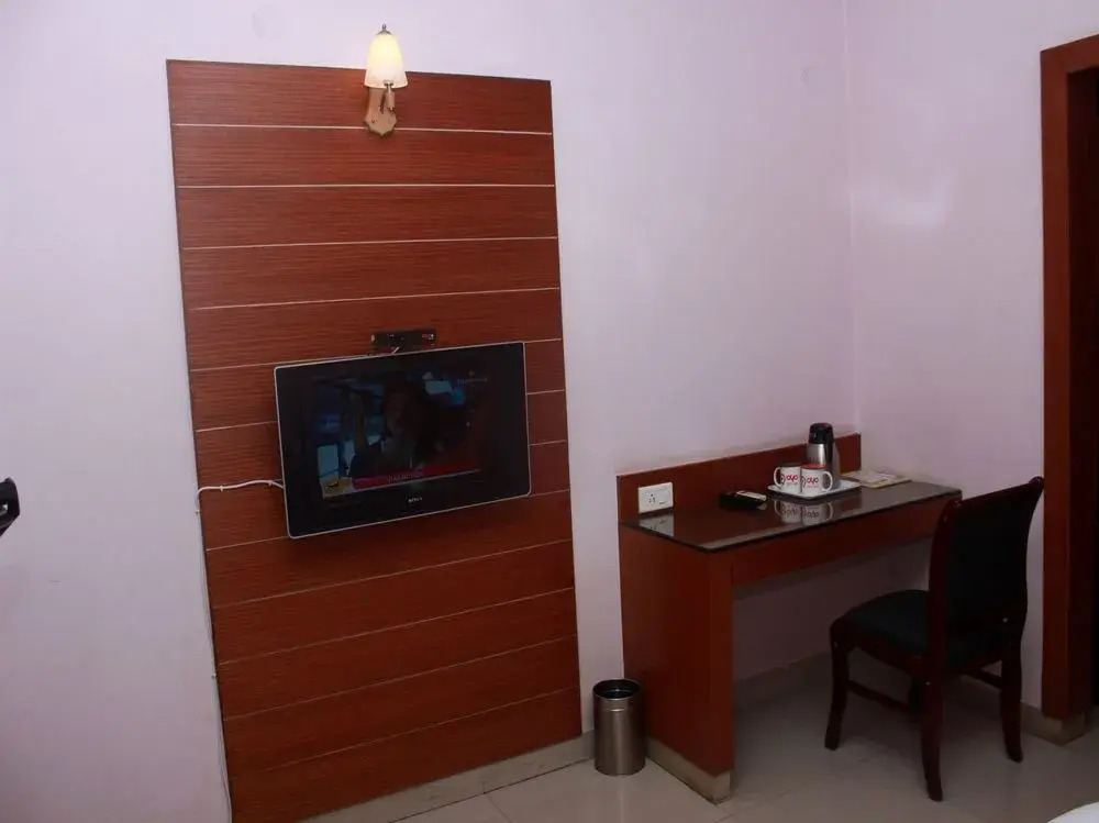 OYO 2410 Nerambally Hotel Mysore
