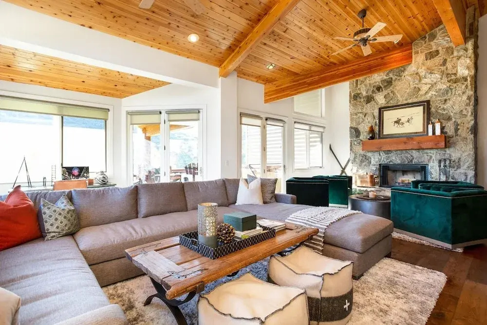 Trail's End Lodge at Deer Valley Resort - Three Bedroom Residence with Spa #506 3 Condo