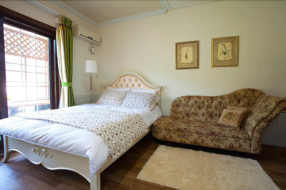 Yangpyeong Ooz Pension
