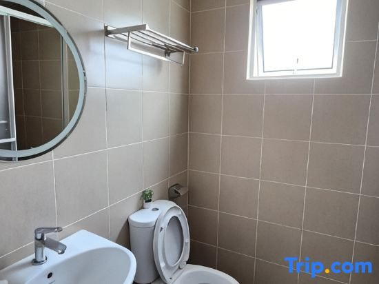 Mimi Cozy Homestay, 3R3B KLCC View with PLAYSTATION 4, NETFLIX, WiFi 6, Home Cinema