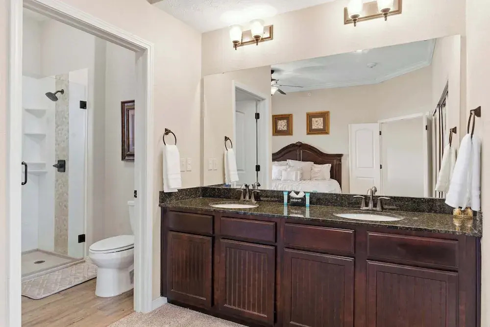 Majestic Retreat Stay for 6