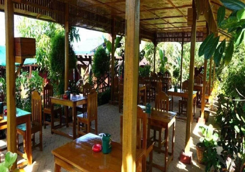 Hill Garden Hotel