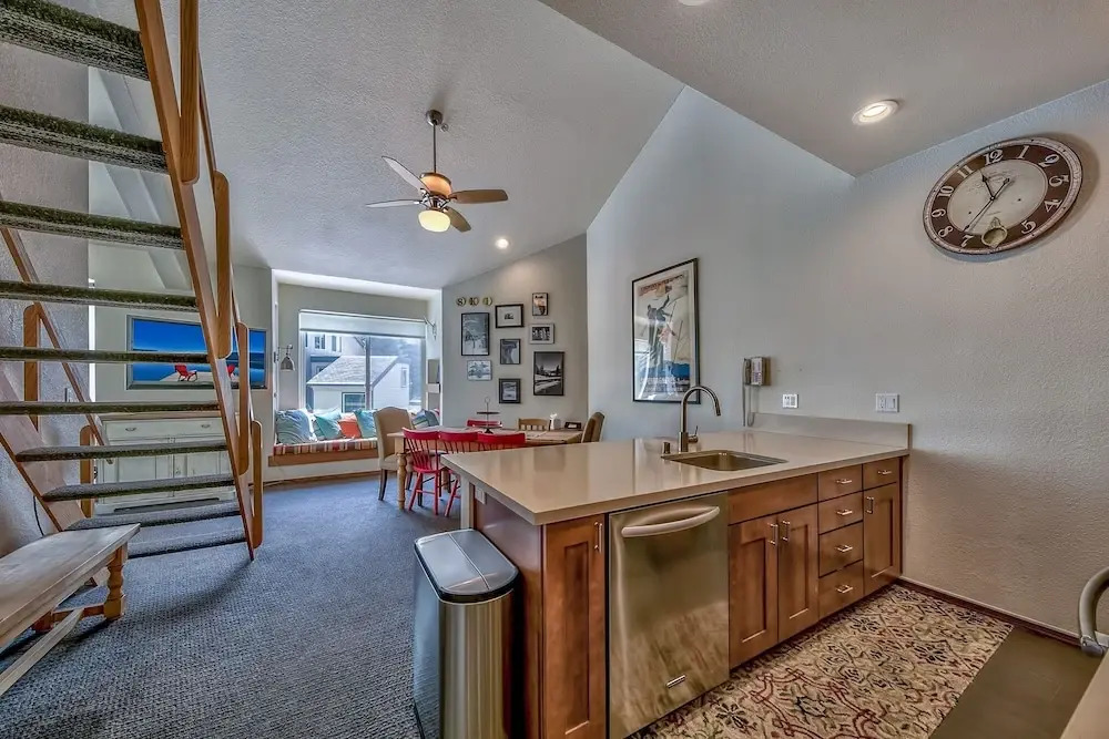 2br+ Loft Centrally Located Kirkwood Great Value 2 Bedroom Condo by RedAwning