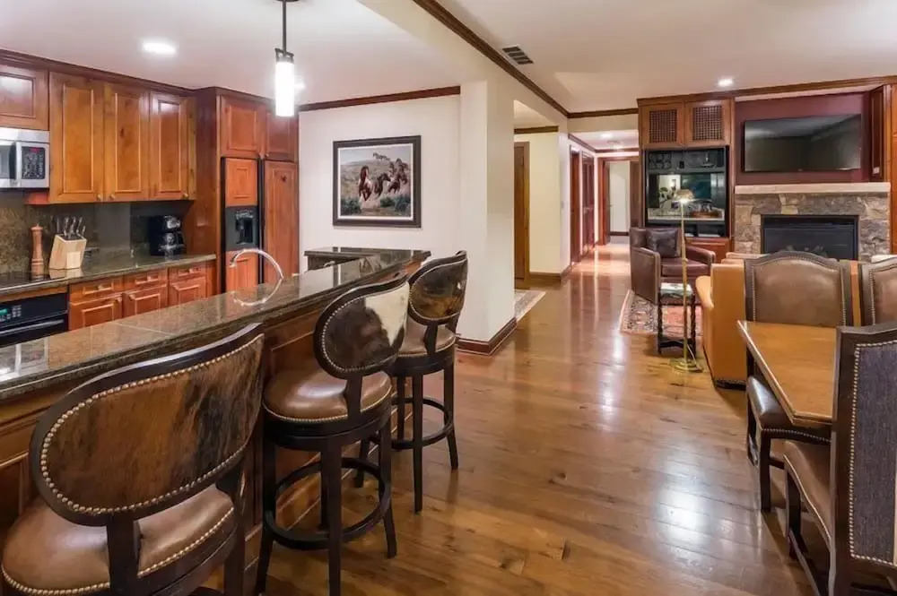 Three Bedroom Residence