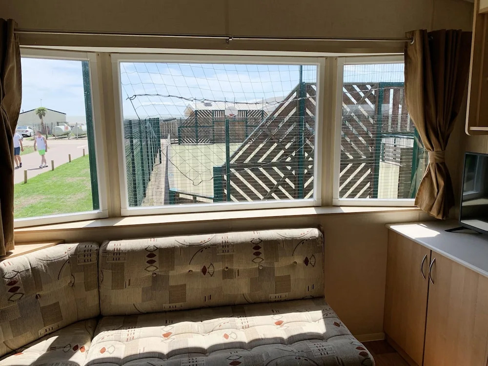 Beautiful 3-bedroom Caravan at Mersea Island
