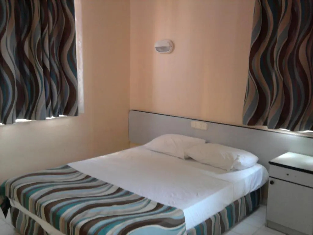 Yucesan Hotel