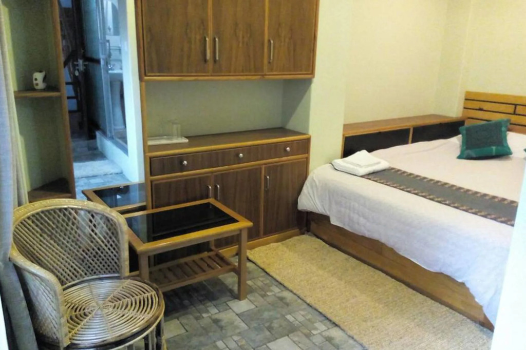 the cove studio apartment, Greentara Heritage Home by tranquil Home