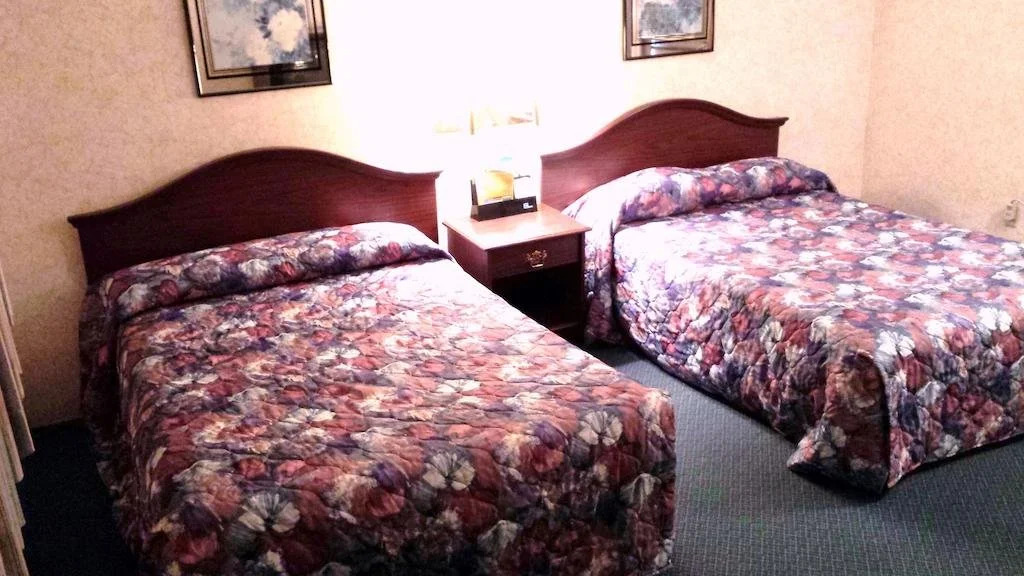 Budget Host Inn