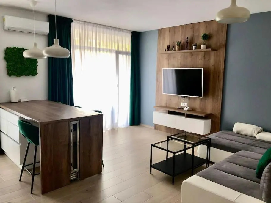New modern apart near Center at Vivalia grand v9