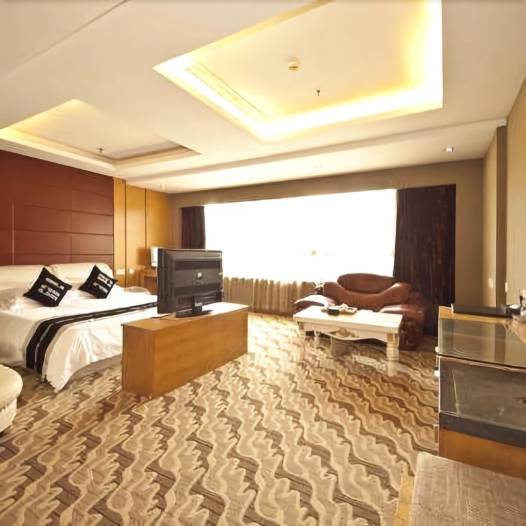 Tianen Holiday Inn