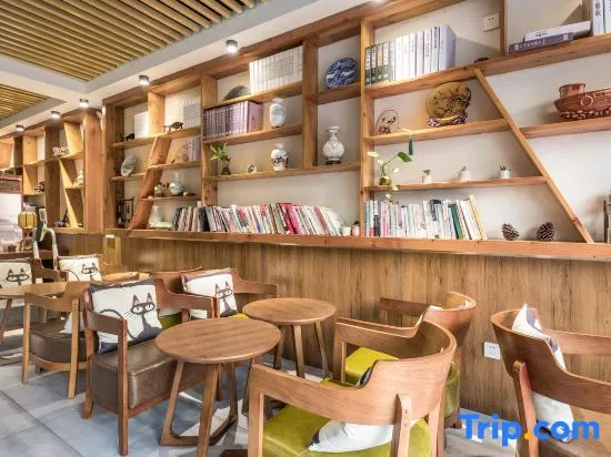 WeiJian Guesthouse