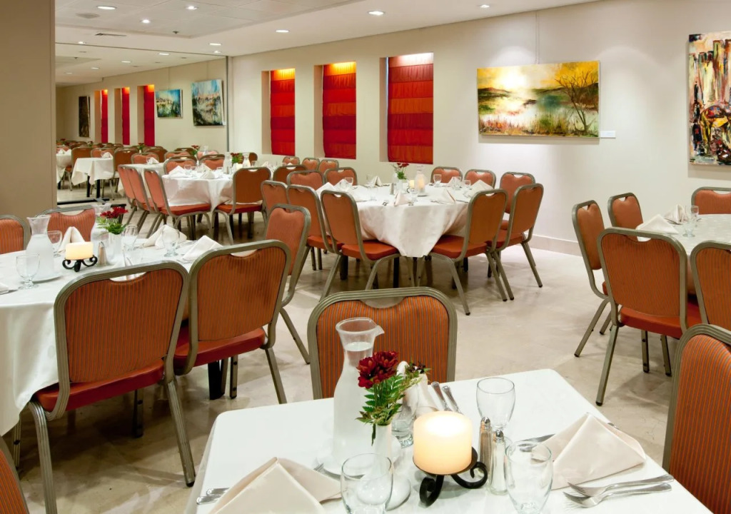 Prima Royale Hotel