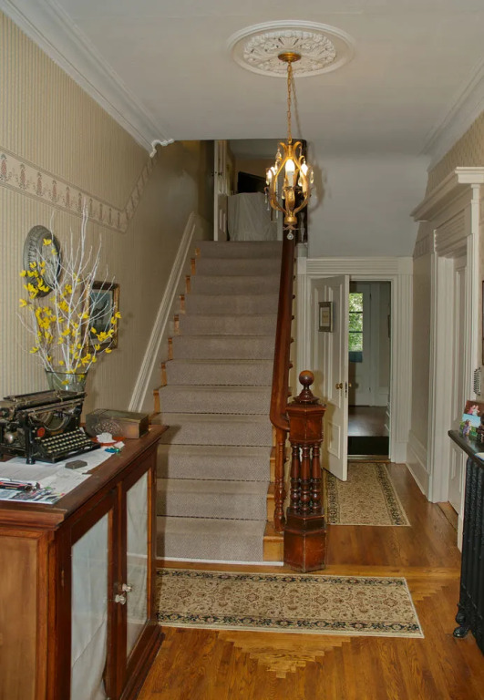 Bluenose Lodge