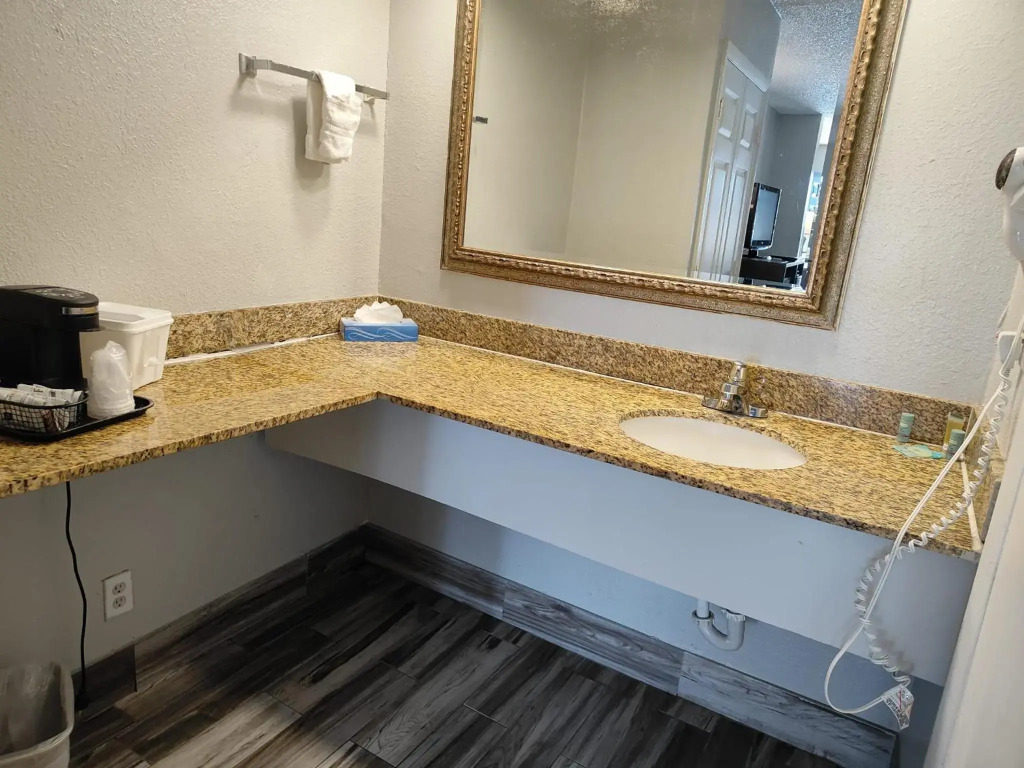 Baymont by Wyndham Orlando East
