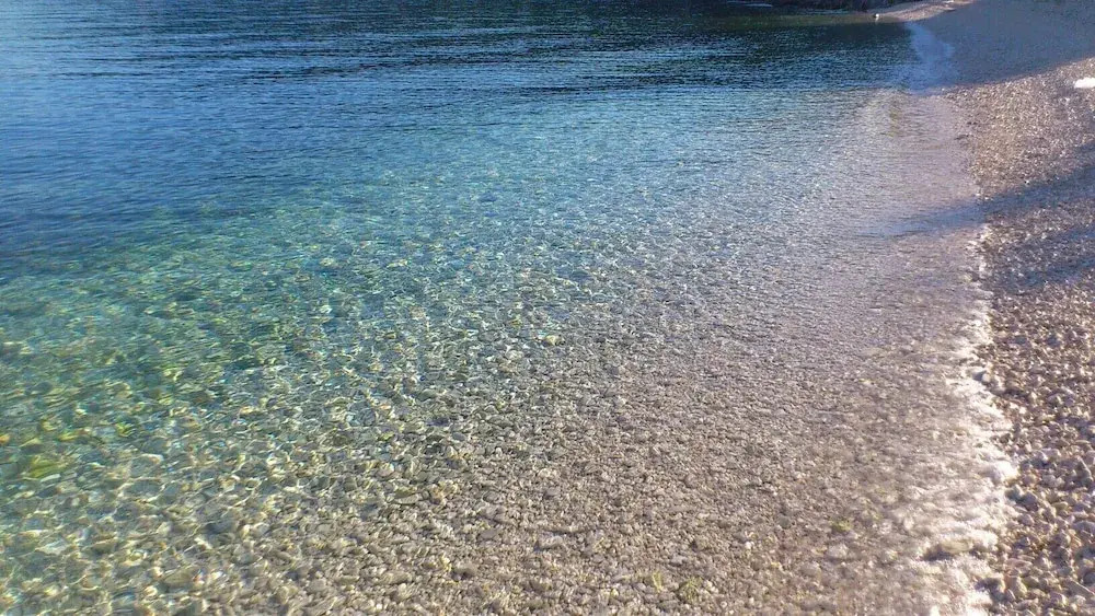 Central - 40m From the Beach - A2