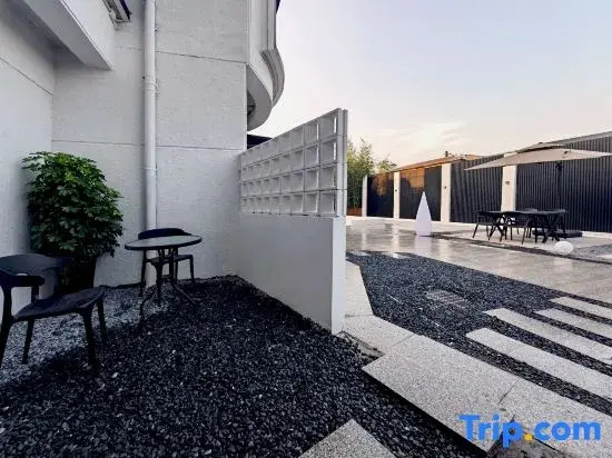 Xinzhu · Jinzuo Beach Sea Homestay (Yangkou Beach Resort Branch in Laoshan Scenic Area)