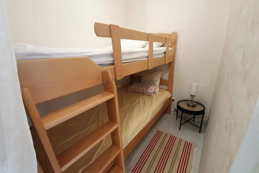 Les Obiones bel appartement avec stationnement