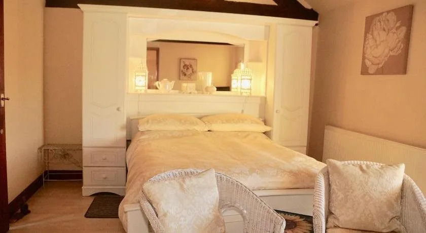 Ravencar Farm B&B