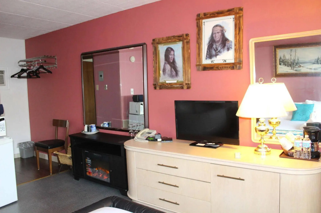 Ritz Inn Niagara