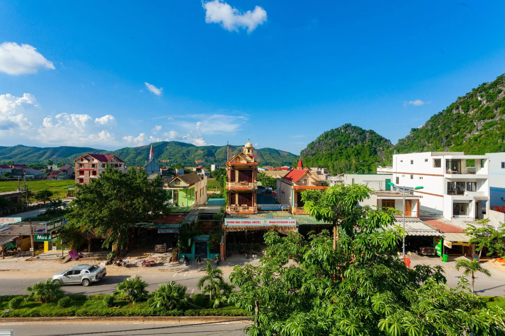 Song Toan Hotel