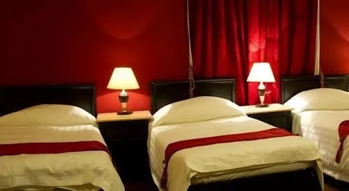 Zahra White Palace Hotel
