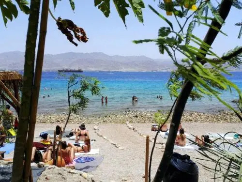 Sweet Home, Only 7 Min to the beach!