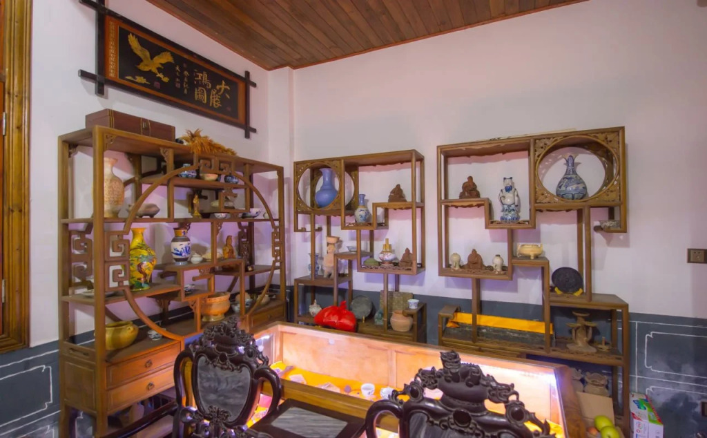 Yangshuo Scenic Mountain Retreat