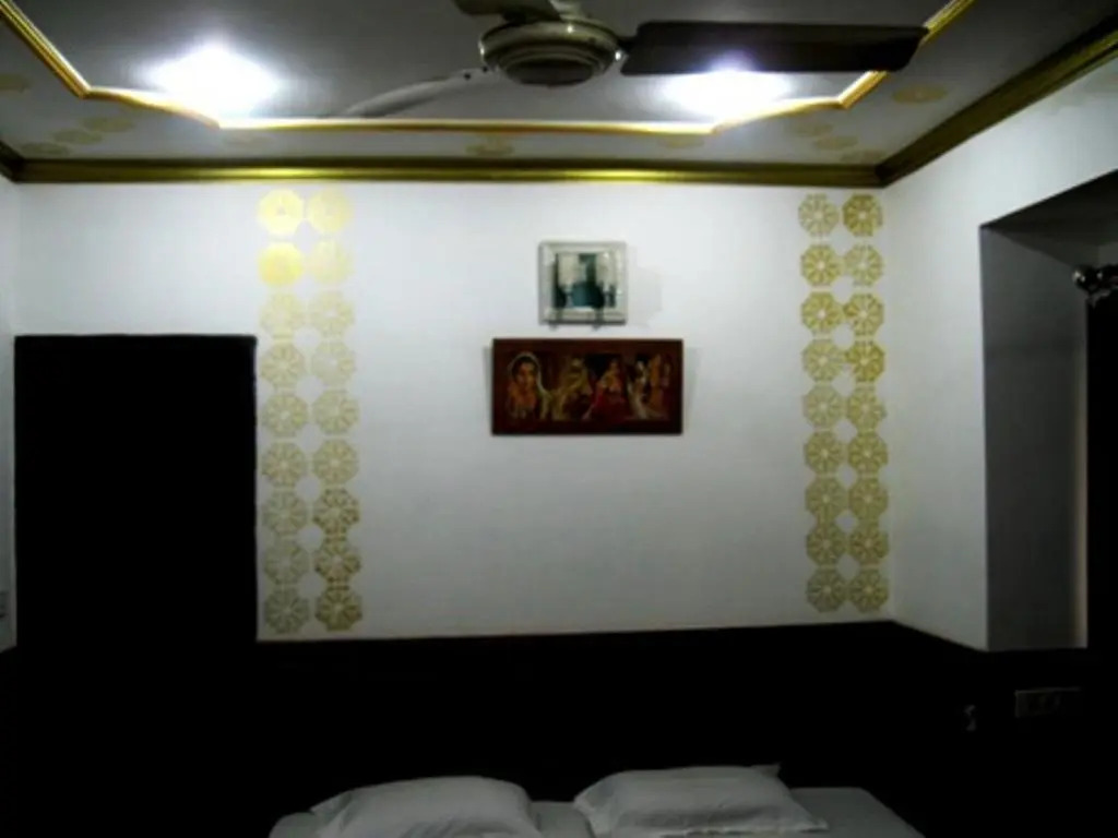 Hotel Ajay International
