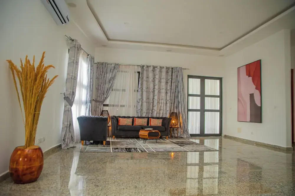 La VILLA ASILI