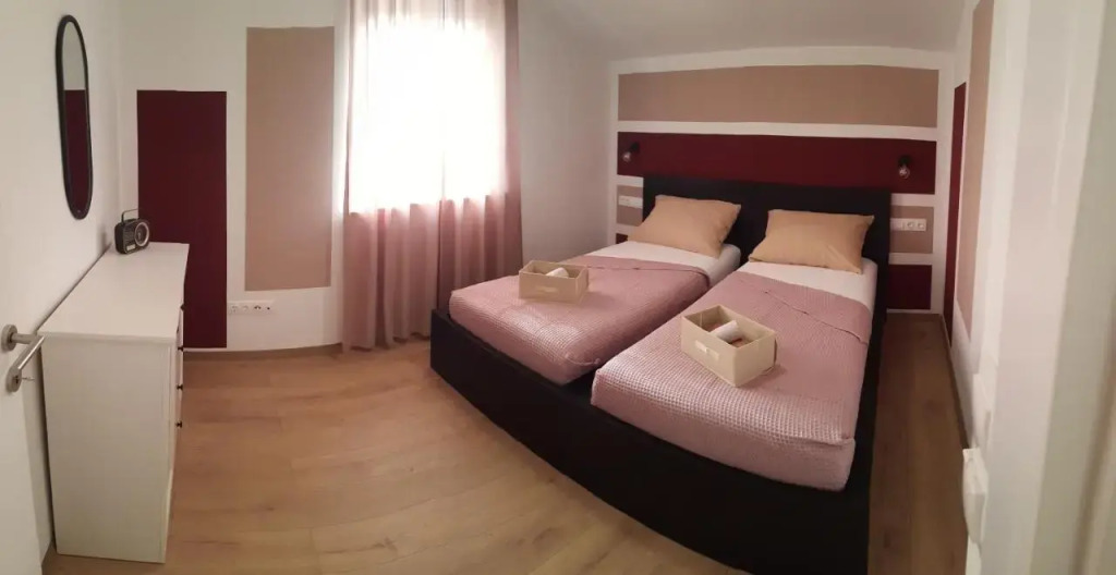NiMa 2022 apartman, Okrug Gornji