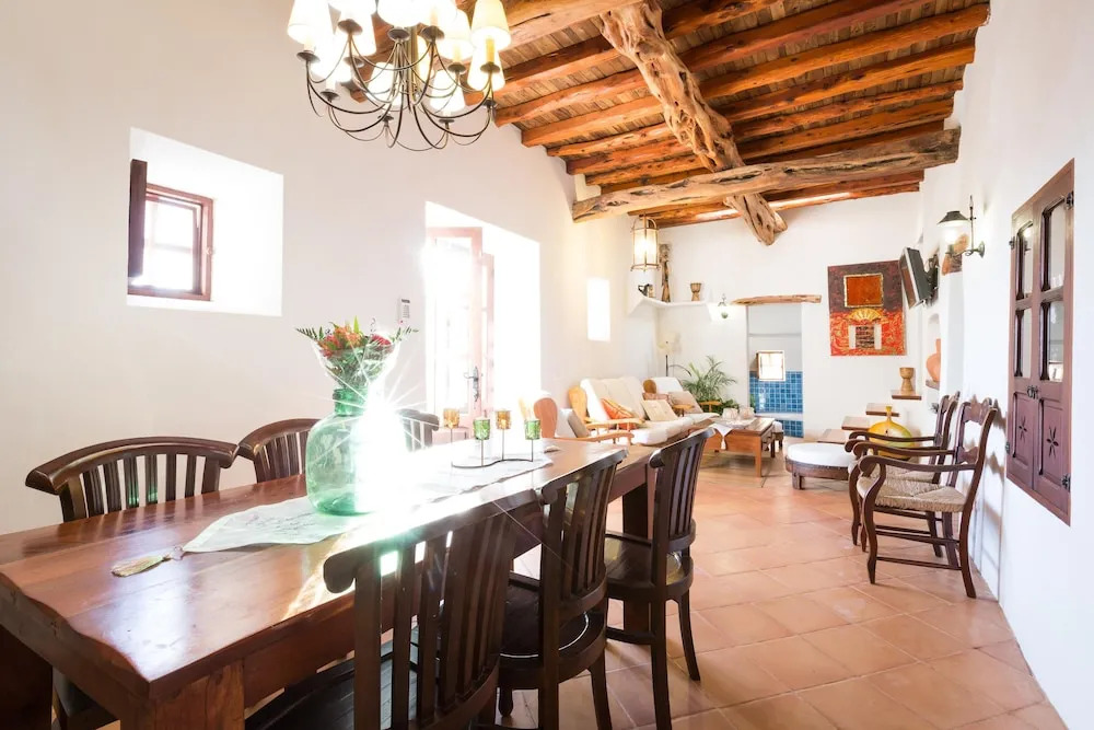 Villa Canseres