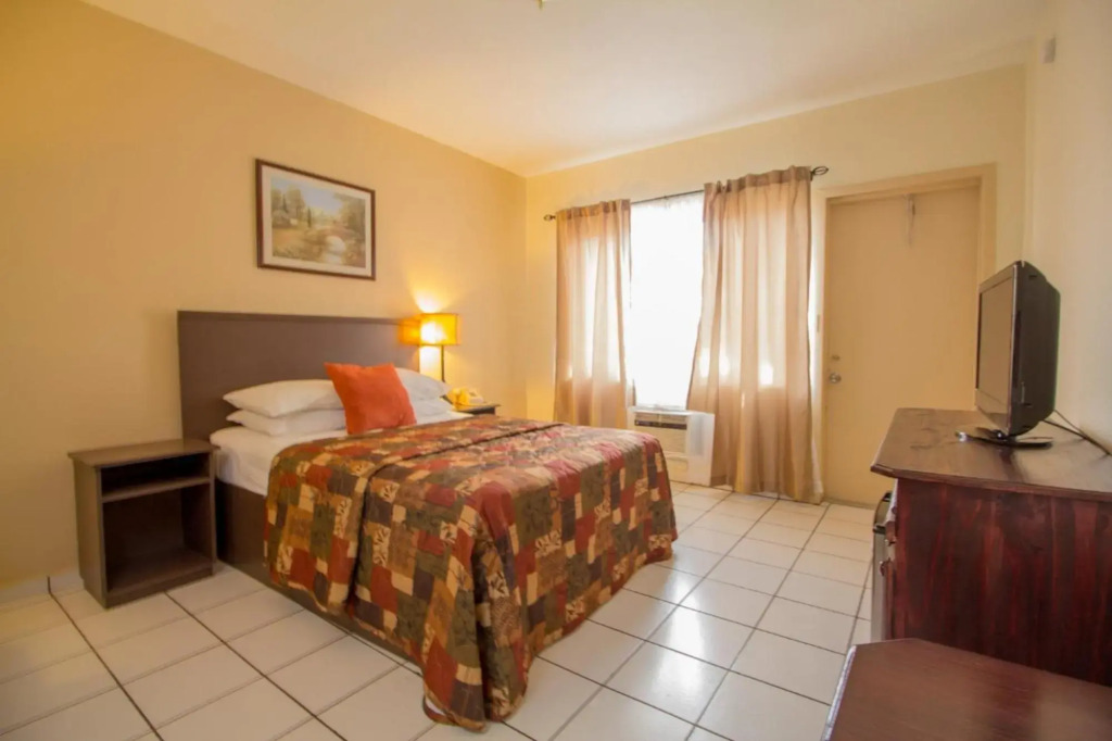 Parkway Inn Airport Motel Miami