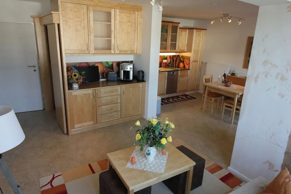 Baum Apartments