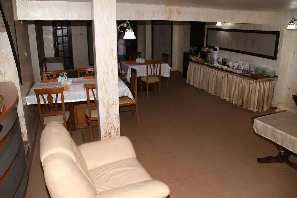 Luxor Garden