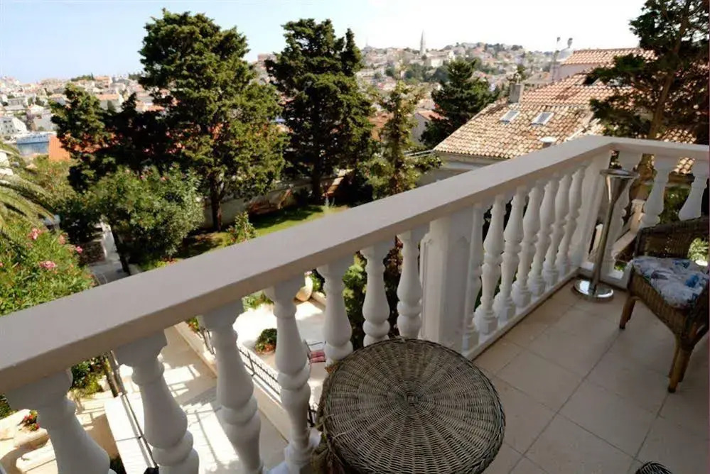 Hotel Villa Deis