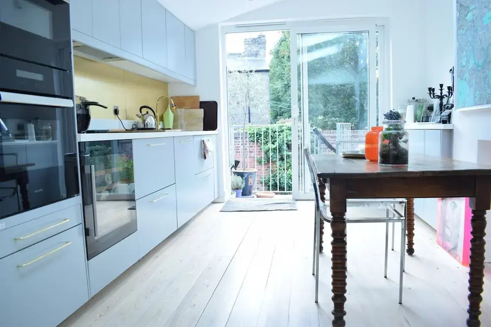 Newly Refurbished 2 Bedroom Property in Peckham