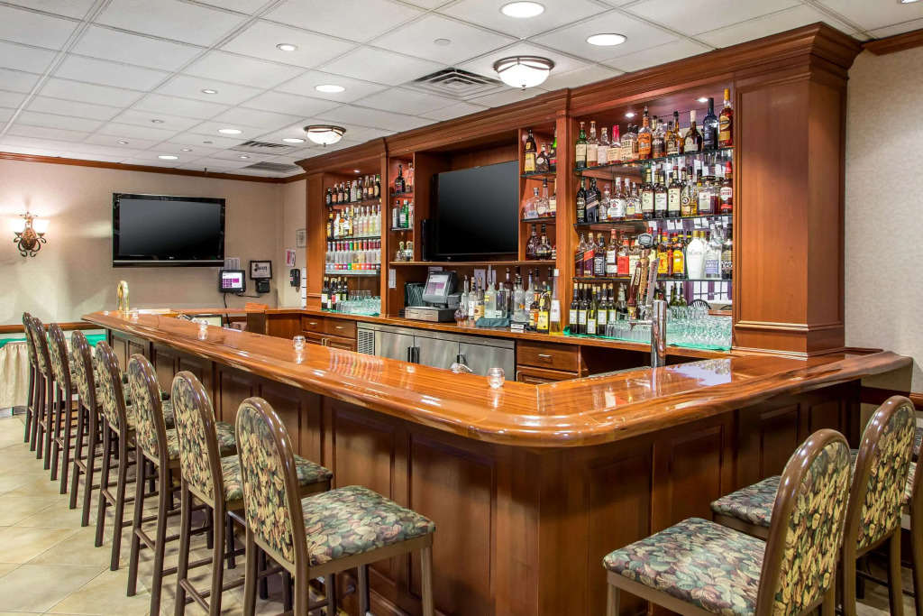 Clarion Hotel & Conference Center Toms River
